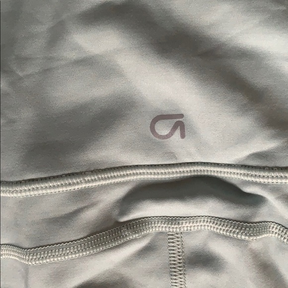 GapFit Eclipse Capri Leggings - Picture 4 of 5